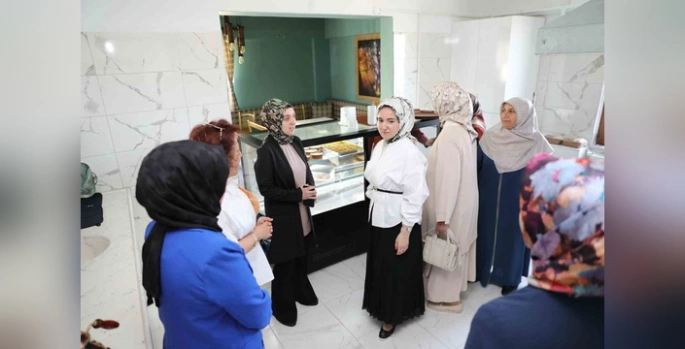 Emine Aydoğdu, Erzincan'da kadın kooperatifi ziyaret etti