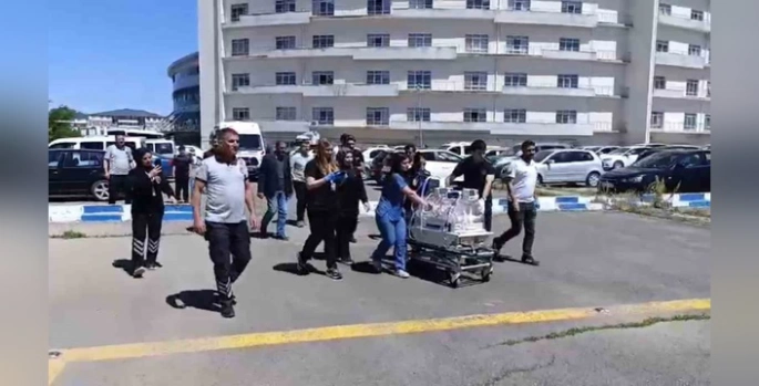 Ağrı'da doğan bebek helikopterle Tatvan'a sevk edildi: Sağlık durumu stabil
