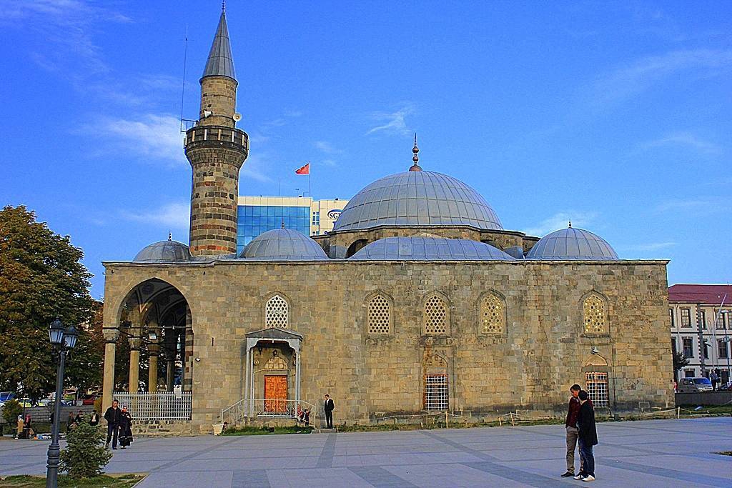 Tarih örnek alınsa!