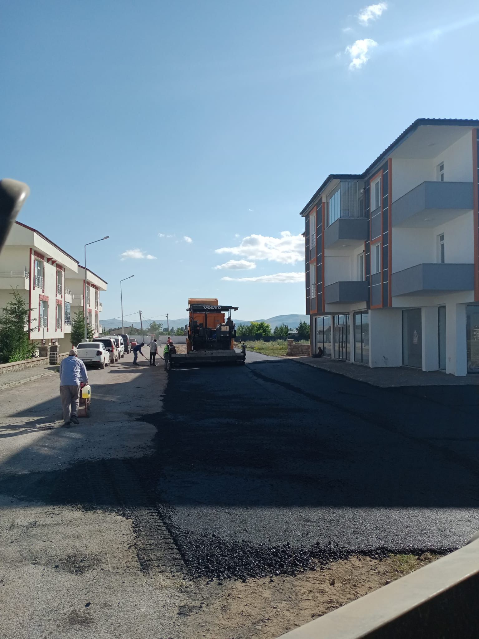 Aziziye’de asfalt seferberliği