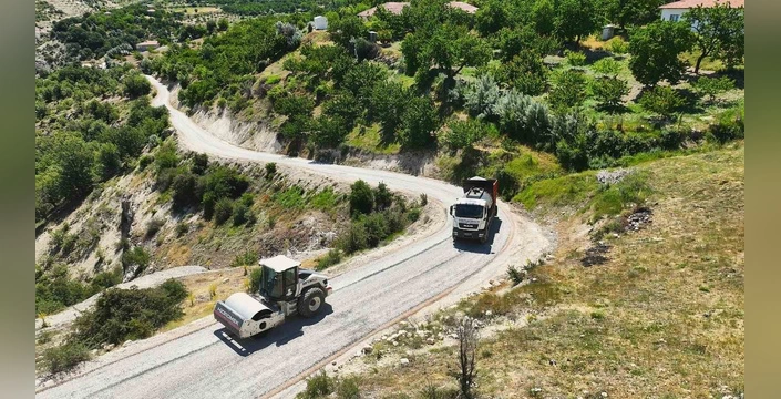 Bağköy Mahallesi'ne yeni yol: 40 yıllık sorun çözüldü