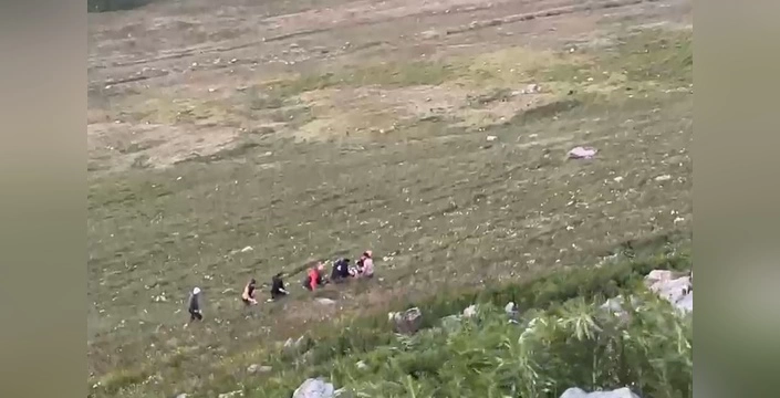 Göle'de trafik kazası: 2 yaralı