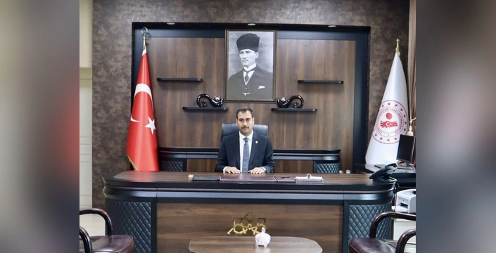Saray Kaymakamı Göreve Başladı: Ökkeş Safa Türkoğlu, göreve başladı