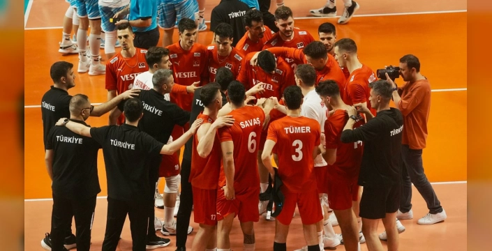 A Milli Erkek Voleybol Takımı'nın Japonya Kadrosu Açıklandı
