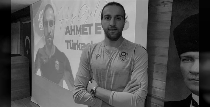 Ahmet Eyüp Türkaslan'ın 14 numaralı forması emekli edildi