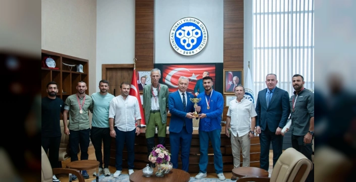 Alpha Team, Rektör Levent'i ziyaret etti
