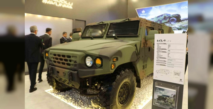 Anadolu Savunma, IDEF'te Yeni Araçlarını Sergiledi: Türk Savunma Sanayii'nin Gücü