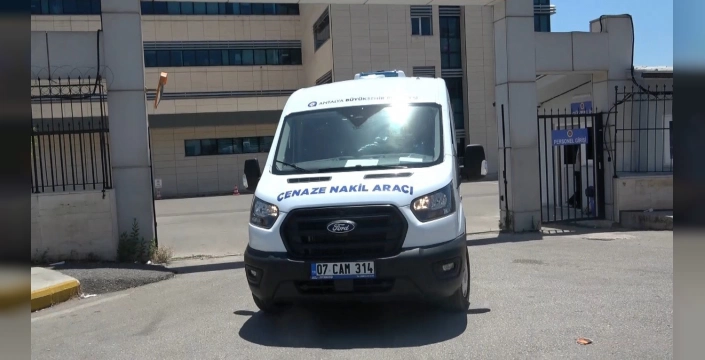 Antalya'da üzücü olay: Genç kız, ağabeyi tarafından bıçaklanarak öldürüldü