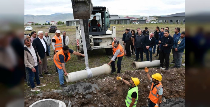 Ardahan'da Oto Galericiler Sitesi Temel Atma Töreni