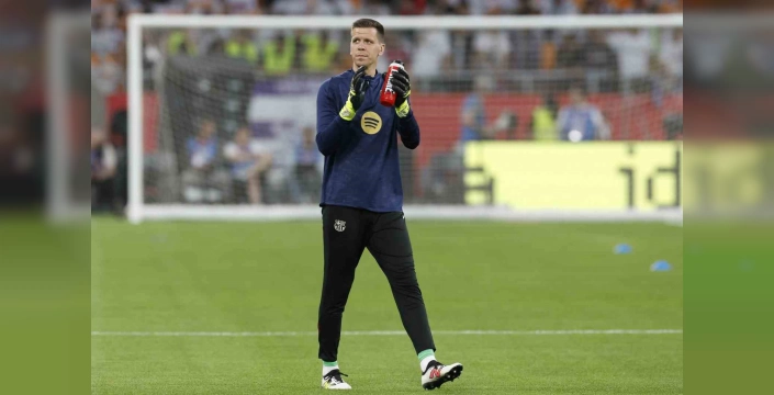 barcelona, szczesny ile sözleşmeyi uzattı