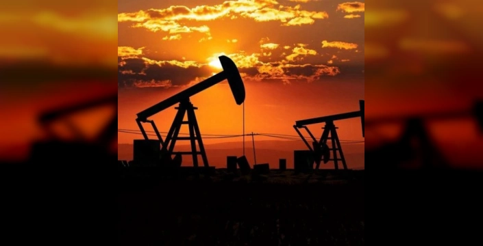 Brent petrolün fiyatı yükseldi: 70,54 dolardan işlem görüyor