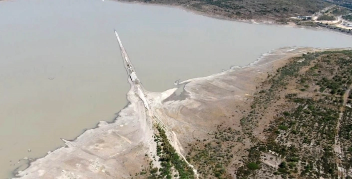Çeşme'de Su Krizi: AK Parti'den CHP'li Başkana Tepki