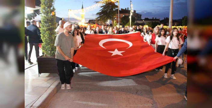Çorum'da 15 Temmuz Anma Etkinlikleri: Ahmet Şafak Konseriyle Duygusal Anlar