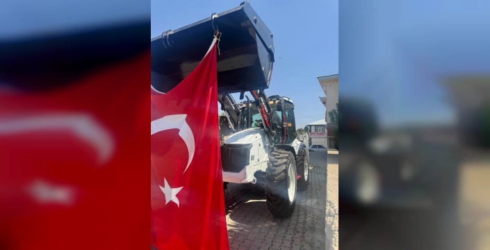 Dedeli Belediyesi'ne Yeni Hidromek Kepçe: Hizmetler Daha Etkin Hale Geliyor