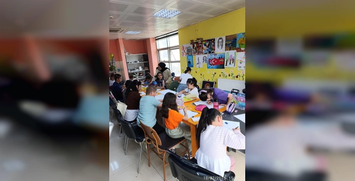 Doğubayazıt'ta gençler sanatla buluştu