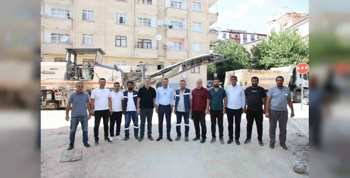 Elazığ'da Belediye Başkanı Şerifoğulları, Yol Çalışmalarını İnceledi
