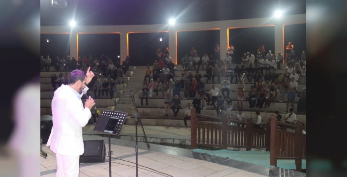 Elazığ'da yaz konserleri devam ediyor: Mehteran Takımı ve sanatçılar vatandaşlarla buluştu