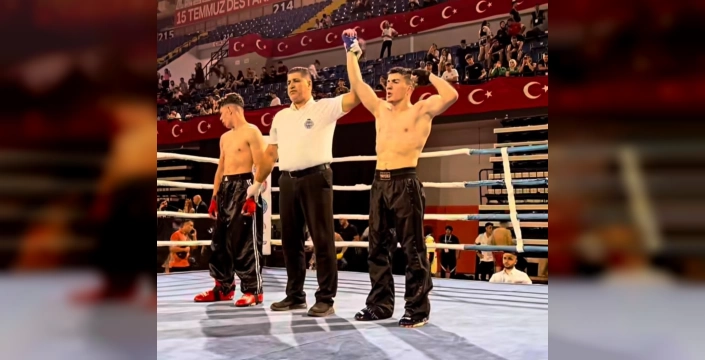 Elazığ'lı Kick Boksçular Türkiye Şampiyonu