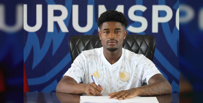Erzurumspor, üç yeni oyuncuyla anlaştı