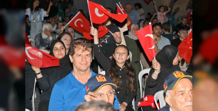 Esenyurt'ta 15 Temmuz Anması: Şehitler Anıldı