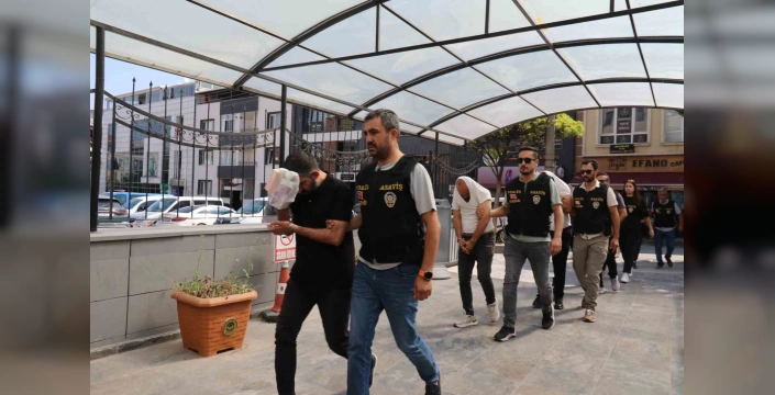 Eskişehir'de büyük dolandırıcılık operasyonu: 5 şüpheli tutuklandı