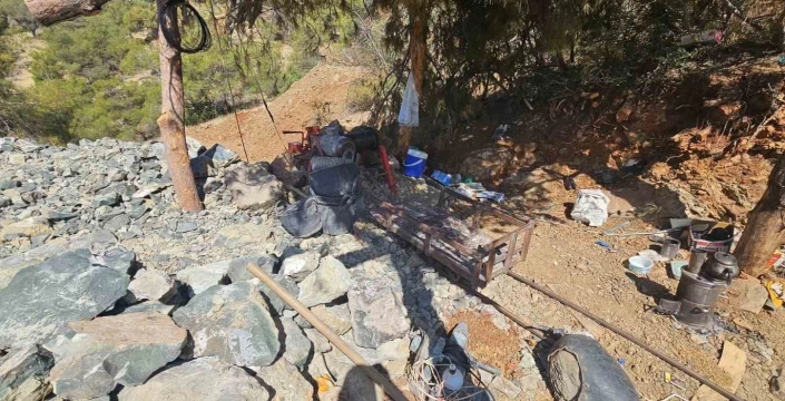 Gaziantep'te kaçak krom madeni operasyonu