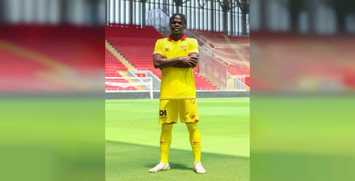 Göztepe, Junior Olaitan'ı transfer etti: Beninli yıldız, sarı-kırmızılılarda