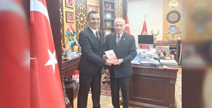 Gültekin Kardeşlerden Bahçeli'ye Övgü Dolu Kitap: Birleştirici Hilal Modeli
