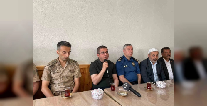 Kağızman'da Tarihi Barış: İki Aile, Kaymakamın Girişimiyle Yeniden Birleşti