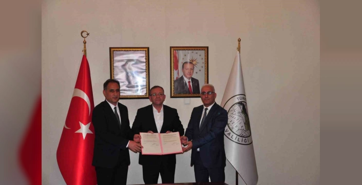 Kars'ta Çiftçilere 1 Milyon 200 Bin TL'lik Koyun Desteği: Köyümde Yaşamak İçin Bir Sürü Nedenim Var Projesi