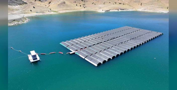Keban Barajı'nda Yüzer GES: Türkiye'nin Enerji İhtiyacının Yüzde 25'ini Karşılayabilir