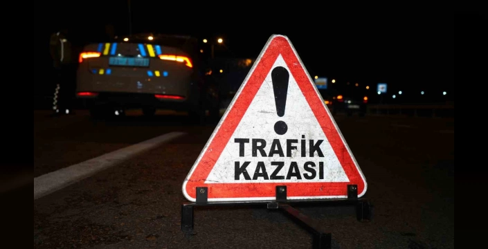 Kırıkkale'de trafik kazası: Sürücü yara almadan kurtuldu