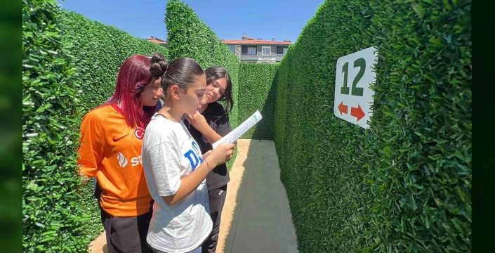 Konya'da Bilgi Labirenti: Çocuklar Eğlenirken Öğreniyor