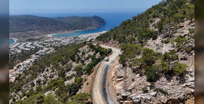 Mersin'de Yeşilovacık Mahallesi'ne yeni yol: Turistler için daha konforlu ulaşım