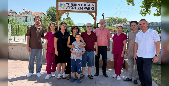 Murat Gönenç, Fethiye'deki Otizm Parkı'nı ziyaret etti
