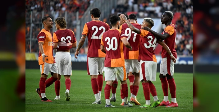 Okan Buruk Açıkladı: Osimhen Transferi Tamamlanmak Üzere