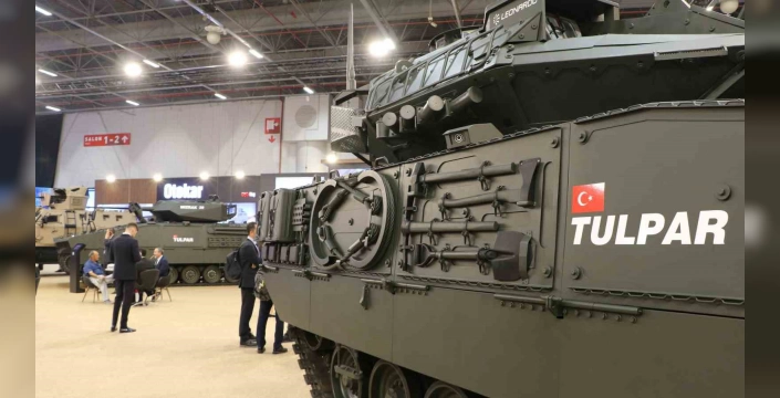 Otokar, IDEF'te Gücünü Gösterdi: Tulpar'ın Yeni Konfigürasyonları Sergilendi