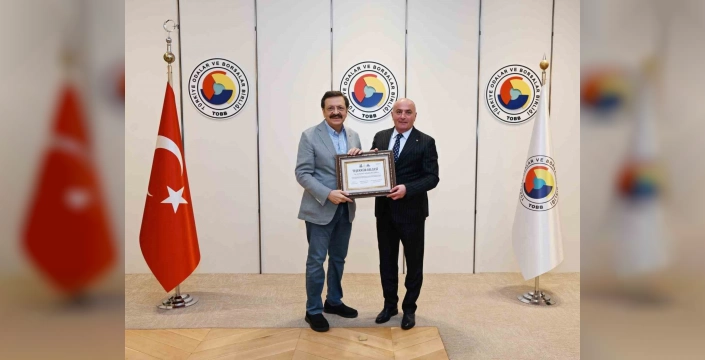 Özakalın, Hisarcıklıoğlu'na teşekkür belgesi takdim etti: Erzurum'un ekonomik kalkınmasına büyük katkı