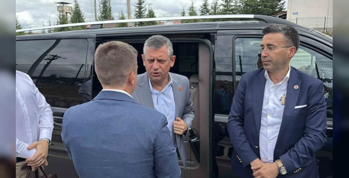 Özgür Özel, Kandıra Cezaevi'nde Tutuklu Bulunanları Ziyaret Etti: 'Erdoğan, Yenemediğini İçi Atıyor'