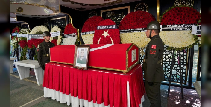 Şehit erlerimiz Karaman ve Erdoğan son yolculuklarına uğurlandı