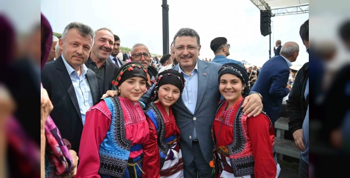 Sis Dağı Kültür Şenliği: Binlerce Kişi Bir Araya Geldi