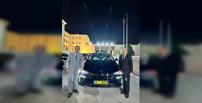 Togg T10X: Milletvekilleri Yerli Arabayı Deneyip Övdü