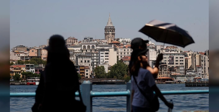 Türkiye'yi bunaltıcı sıcaklar vuruyor: Güneydoğu'da 44 dereceye kadar çıkacak