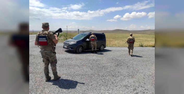 Van'da 11 kişi tutuklandı