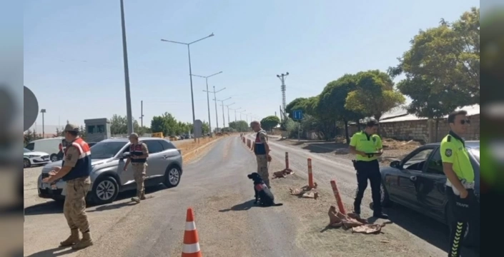 Van'da büyük operasyon: 20 şüpheli tutuklandı