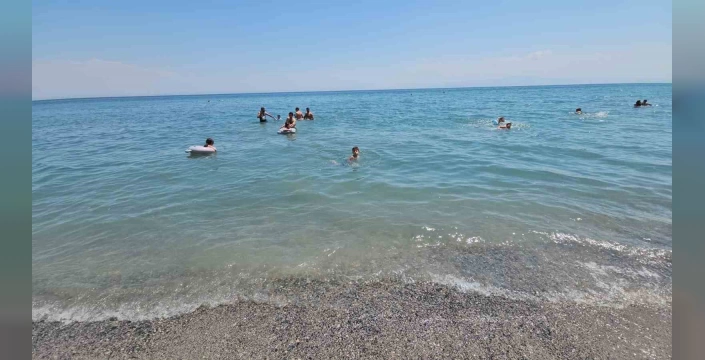Van Gölü'nün incisi Adilcevaz: Ege'yi aratmayan güzellikte bir tatil cenneti