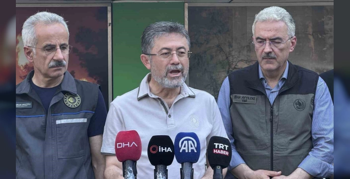 Yumaklı Açıkladı: Türkiye'nin dört bir yanında yangınlarla mücadele sürüyor