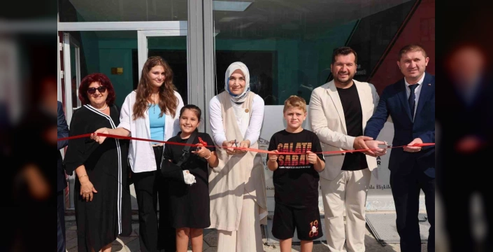 Afyonkarahisar'da gençlere yönelik iyilik hareketi: Yeni Gençlik Merkezi açıldı