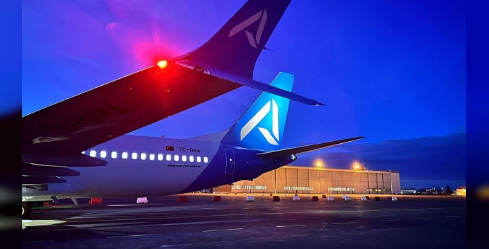 AJet'in filosuna yeni Boeing 737-8 MAX uçakları katılıyor
