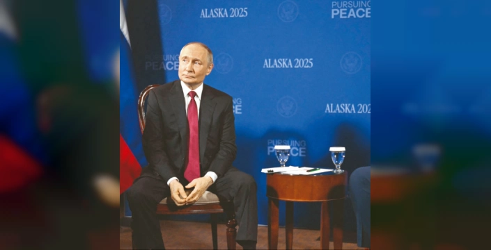 Alaska'da tarihi zirve: Trump ve Putin yedi yıl sonra bir araya geldi